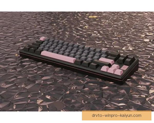 Saka 在新赛季持续保持稳定的表现，装备选择备受关注