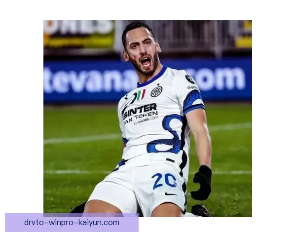 特温转会策略分析：球队近期发展动态与市场趋势引发关注